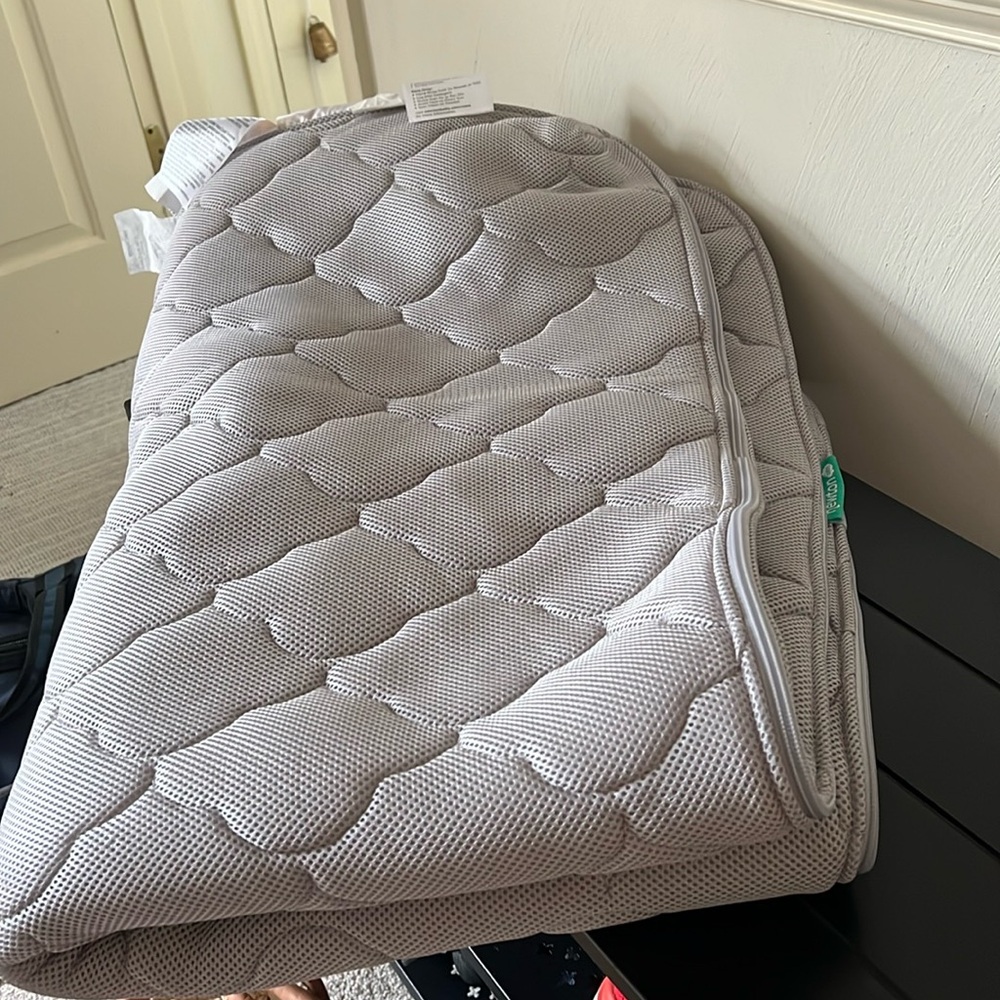 Newton mattress cover